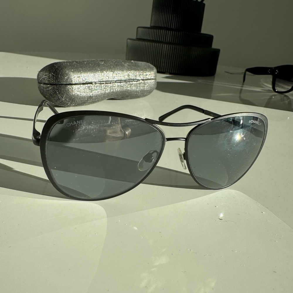 Chanel Pilot Sunglasses 4223